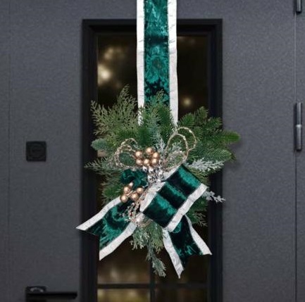Рождественский подвес на дверь Волшебный изумруд