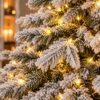 Ель Grandis заснеженная с освещением